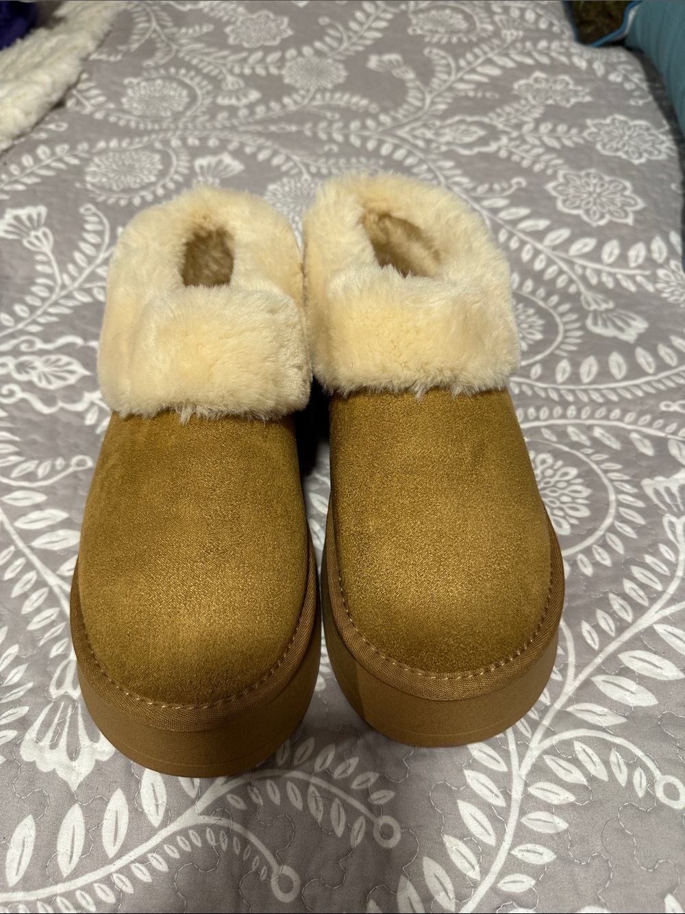 Women's Faux-Suede Shearling Cuff Ankle Booties - Chestnut